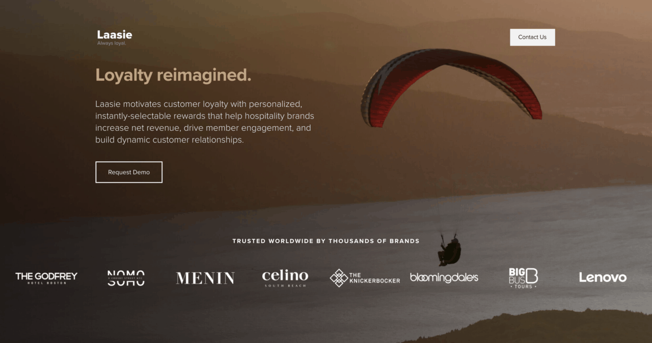 Captură de ecran a site-ului lui Laasie