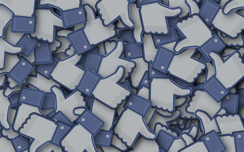 like on facebook