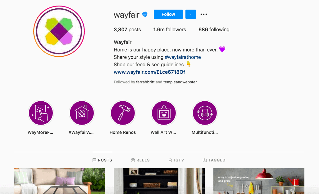 La página de inicio de Instagram de Wayfair pide a los usuarios que compartan su estilo con el hashtag #wayfairathome