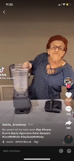 @ Dolly Broadway, старший создатель контента TikTok
