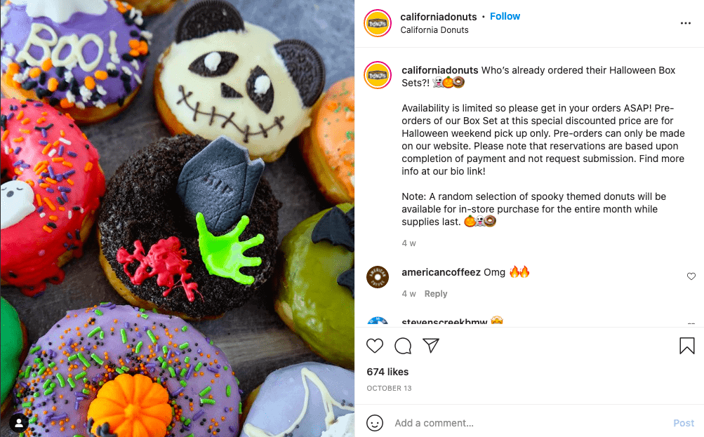 gogoși de Halloween din California Donuts