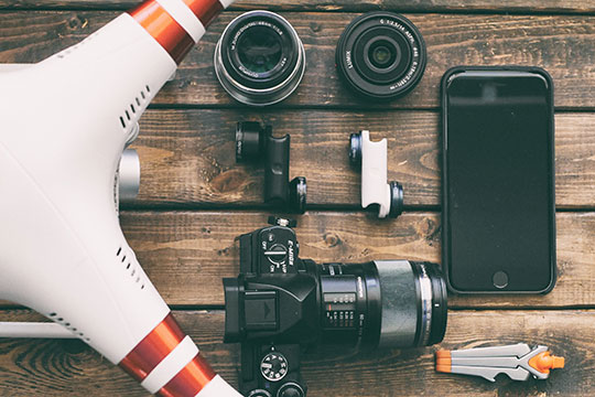 Teknologi-Kamera-Drone-Gear-Lens-Gadgets