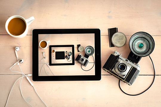 Art-Camera-Birou-Ipad-Fotografie-Vintage