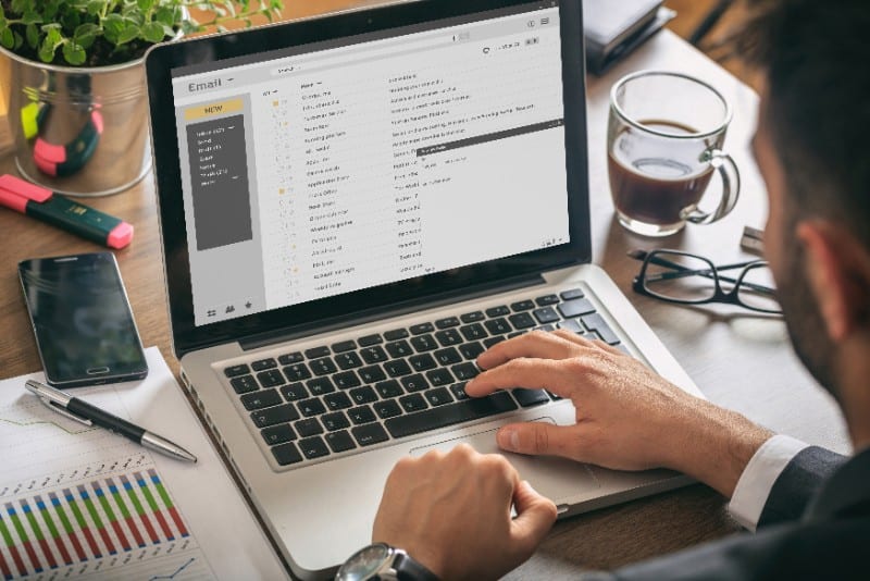 Newsletter prin e-mail