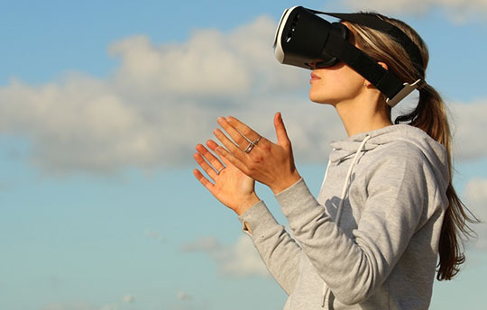 Virtual-Reality-Schüler-lernen-Technologie