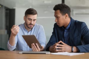incentive seus clientes a manter seus dados em seu site criando uma conta protegida por senha