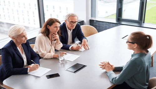 Laissez les candidats vous interviewer | Tycoonstory Médias Let the Candidates Interview You Company's Hiring Process