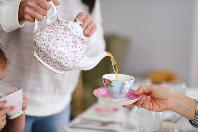 idea de recaudación de fondos para el té de la tarde