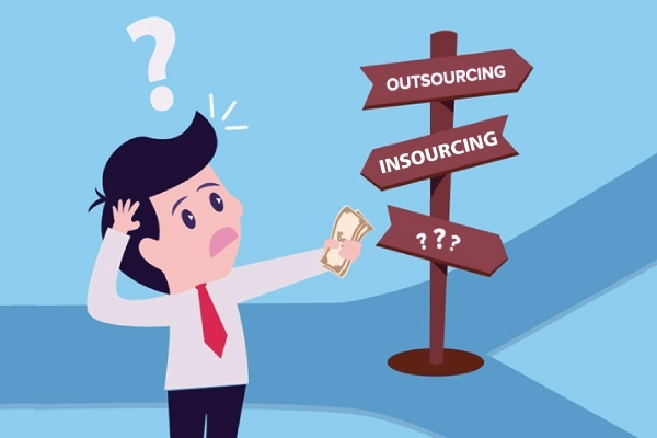 which is better insourcing outsourcing