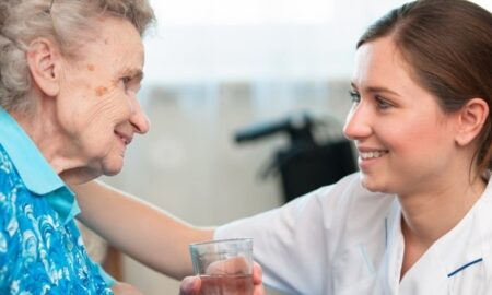 Façons de choisir la bonne agence de soins à domicile