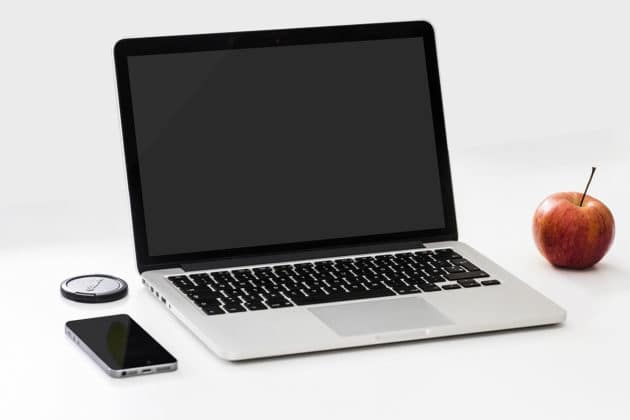 macbook-筆記本電腦-辦公桌-蘋果-iphone-技術-辦公室