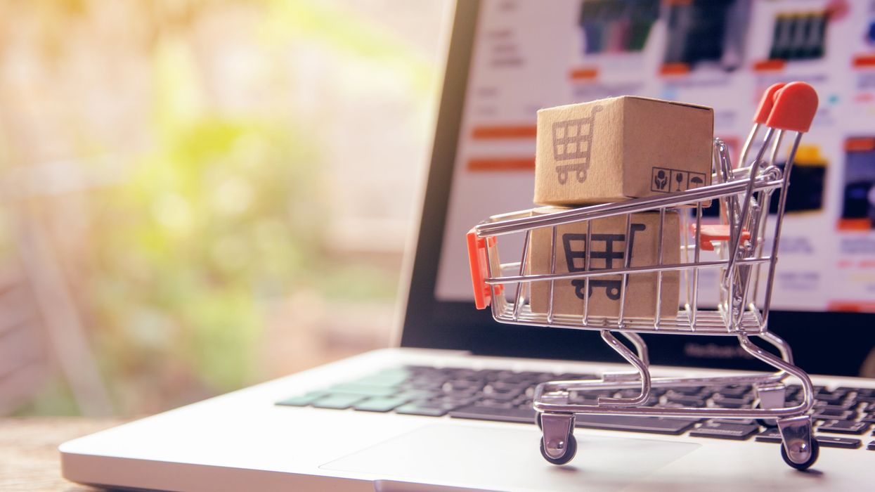 Un ghid pentru vânzarea hainelor pe Shopify