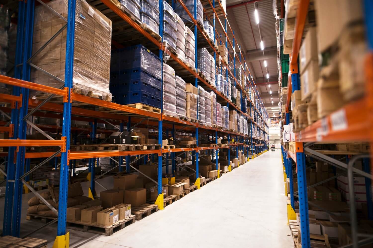 Diferença entre compras e compras