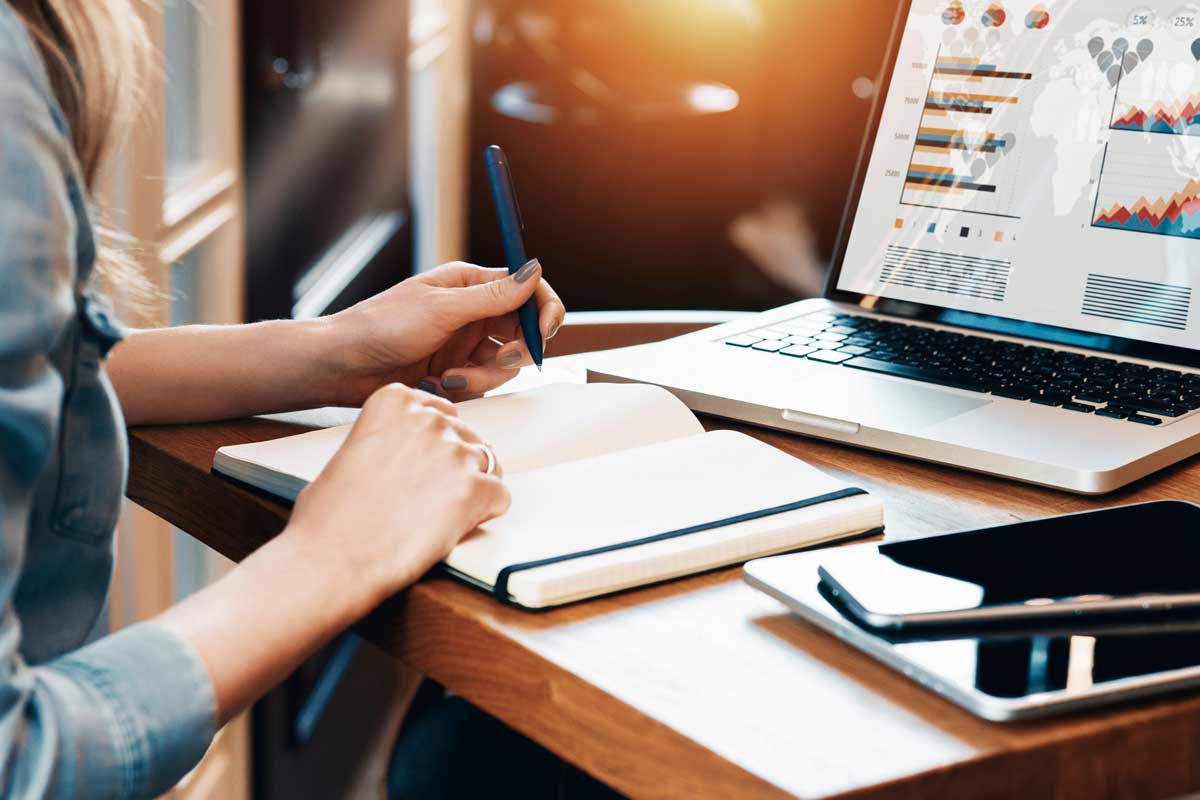 Negociação de contrato e criação de pedido de compra