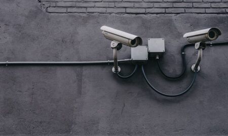 Rynek kamer CCTV oczekuje znacznego wzrostu ze względu na rosnące zastosowanie w sektorze rządowym i przemysłowym