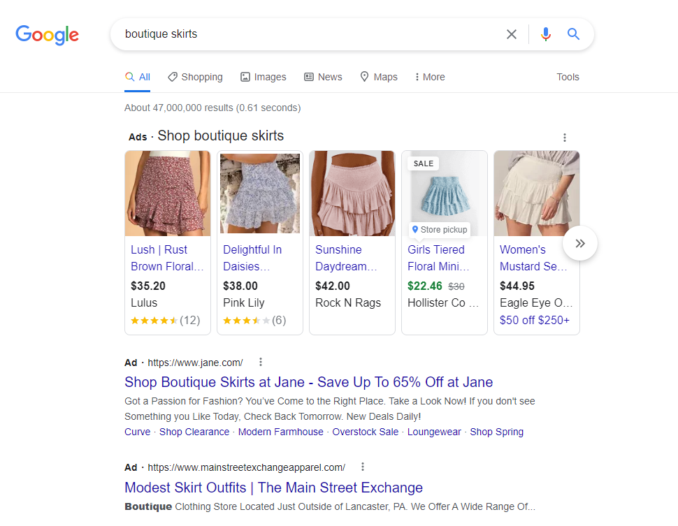 um SERP para o termo “saias boutique” exibindo anúncios PPC