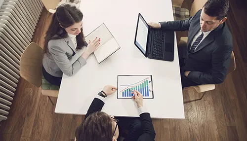 How Can Coach Financing Help You Crisis management times