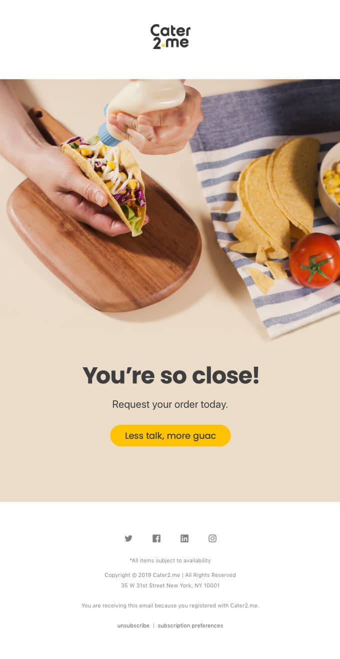 Sebbene serif sia l'ideale per e-mail più lunghe, l'utilizzo di un font sans serif è comunque leggibile e accettabile. Con una sola riga di corpo del testo, Cater 2 Me ha inchiodato il design del loro font web.