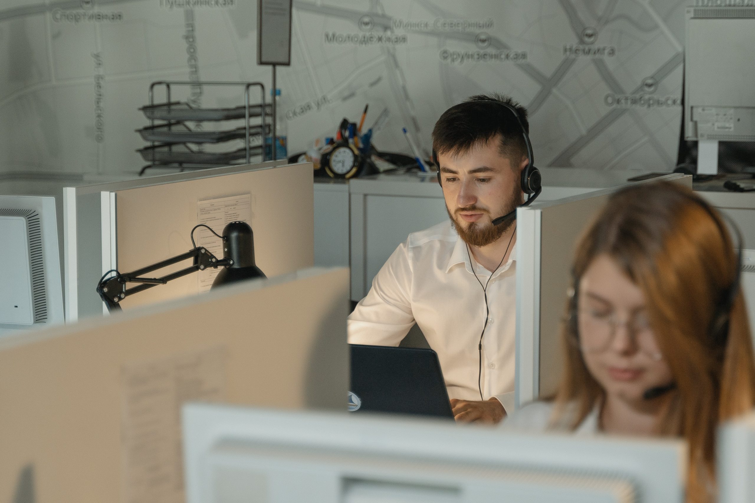обслуживание клиентов-продажа подарочных карт