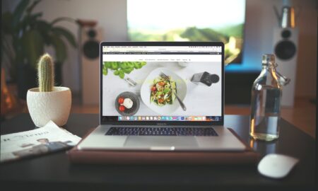 Cómo iniciar un blog exitoso que genere dinero: guía completa