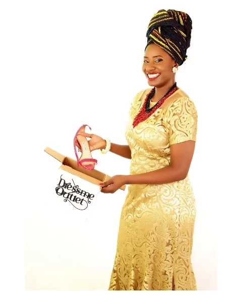 Entrevista com OLATORERA ONIRU, CEO DRESSMEOUTLET.COM