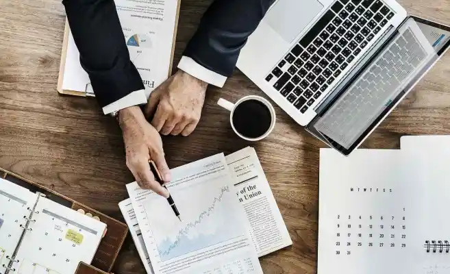 マスターデータ管理とは正確には何ですか？私たちのために書く