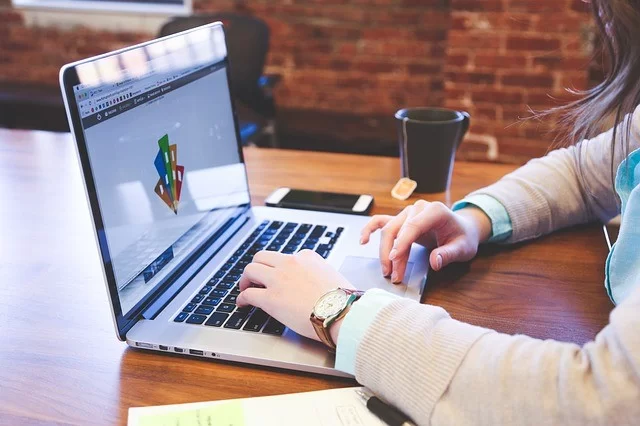 10 najlepszych narzędzi biznesowych dla startupów