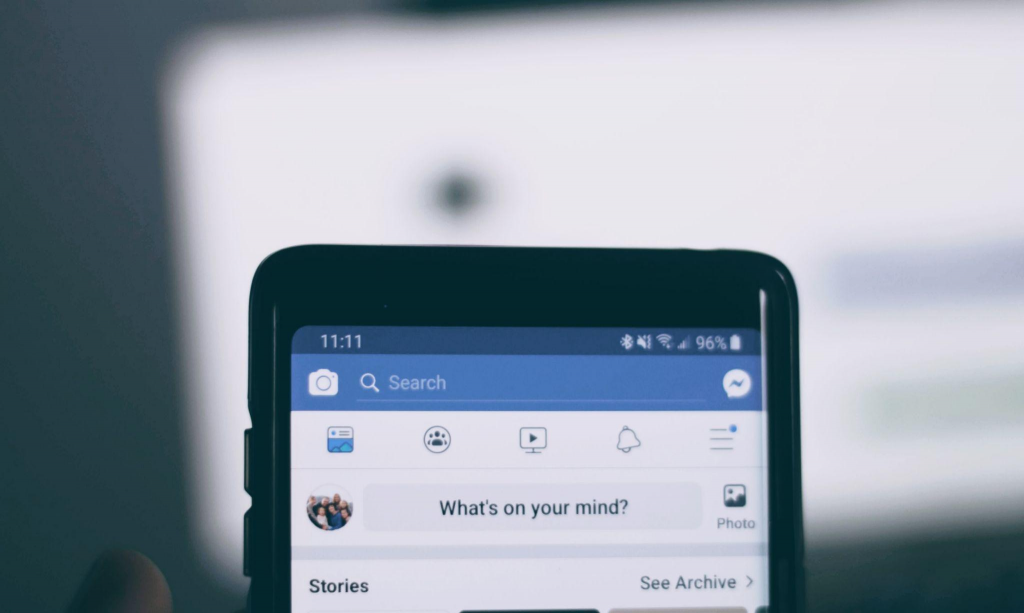 フェイスブックタッチ Facebook Touch