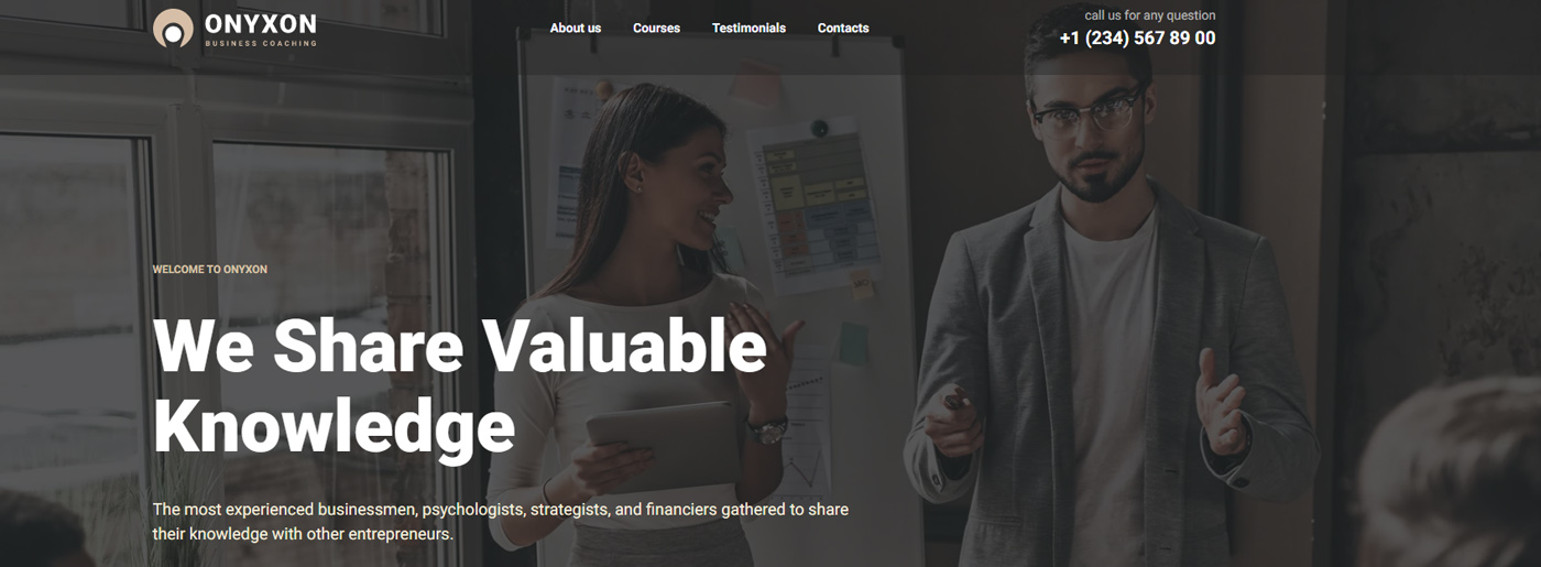 Design de site de treinador de negócios