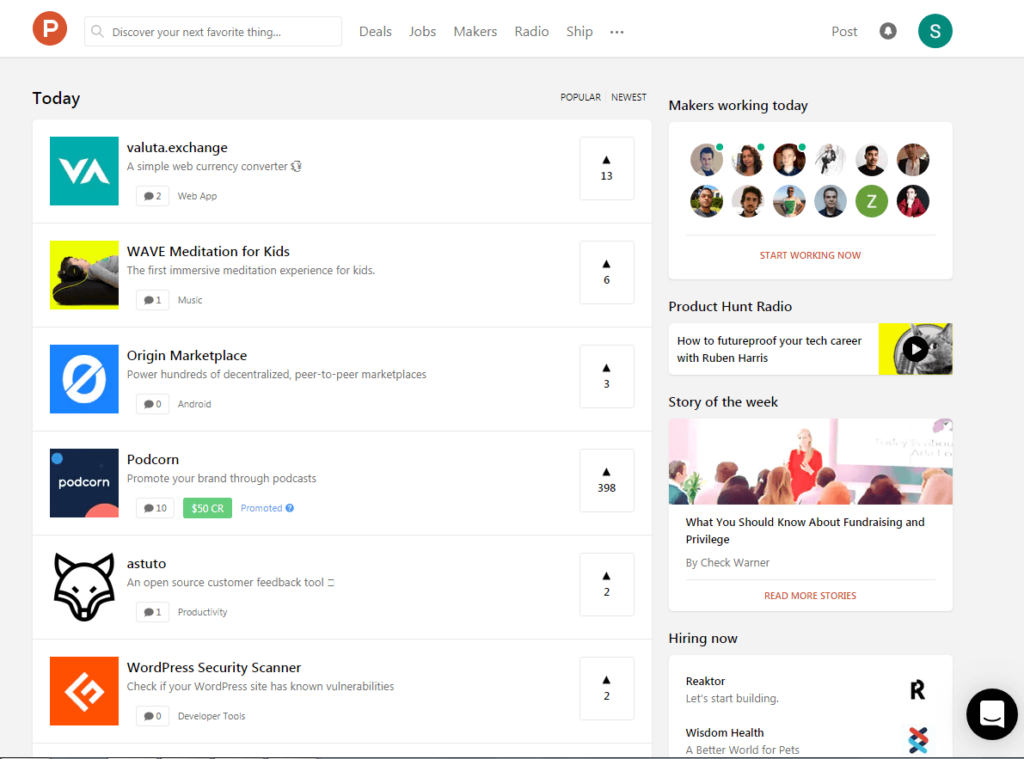 発売された製品を含む Product Hunt フィード Product Hunt feed with launched products