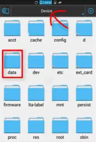 Abra la carpeta de datos seleccionando el dispositivo en ES File Explorer para encontrar la contraseña wifi en el teléfono cuando esté conectado