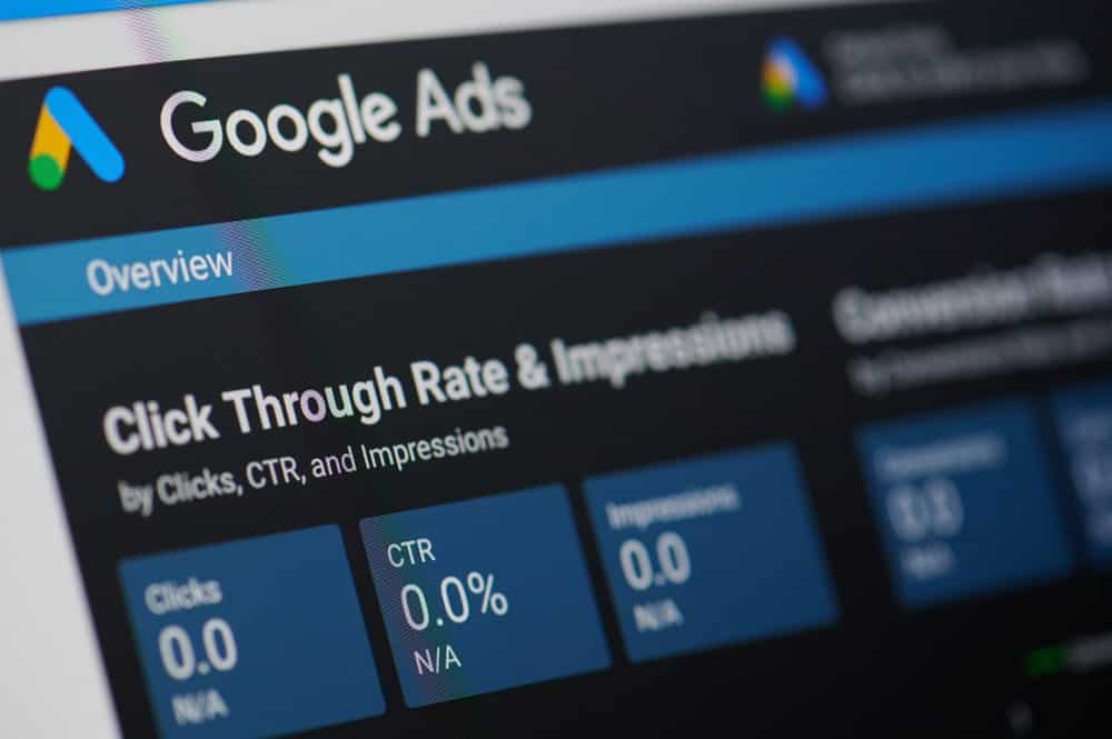 Site Web Google AdSense affiché sur un écran d'ordinateur portable.