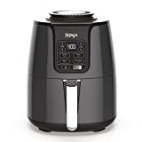 Freidora de aire Ninja AF101 que cruje, asa, recalienta y deshidrata, para comidas rápidas y fáciles, capacidad de 4 cuartos y acabado de alto brillo, negro/gris