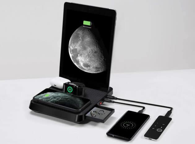 Air-Omni-6-in-1-Charging-station-workspace-gadgets-creative-professional