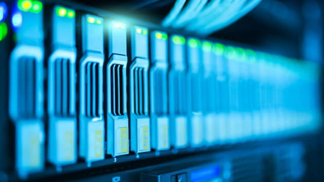 komputer-połączenia-bazy danych-internet-lan-sieć-serwer-technologia