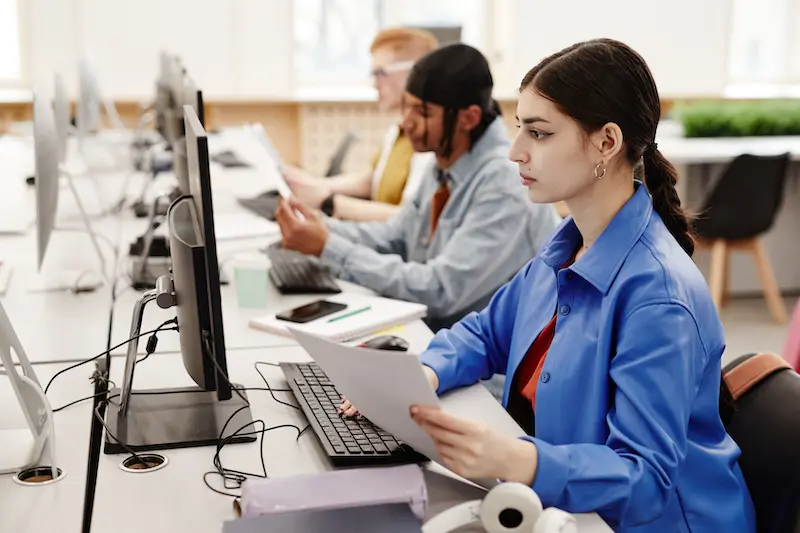 google analytics 4'te raporlar