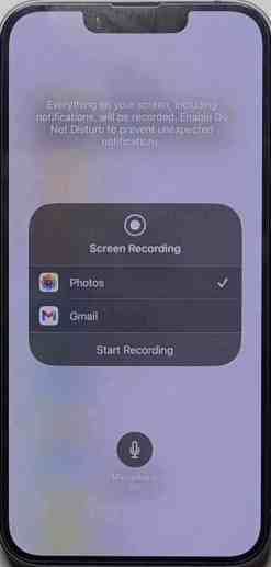 คลิกที่ตัวเลือกการบันทึกหน้าจอสำหรับไมโครโฟนบน iPhone 14