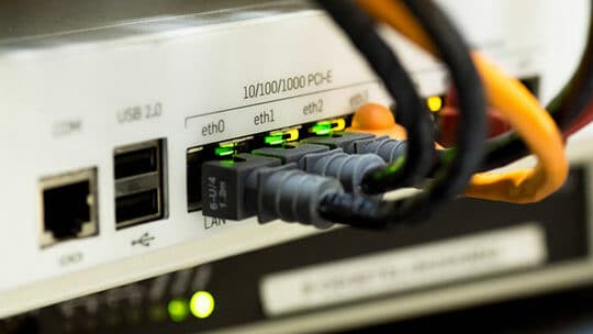 cables-conexion-electronica-ethernet-internet-lan-red