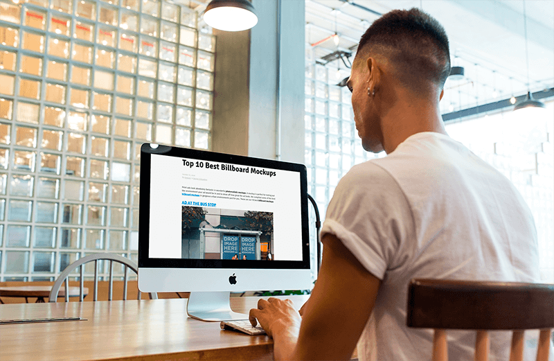 Bir Başlangıçta Bir Adam Tarafından Kullanılan Imac Mockup