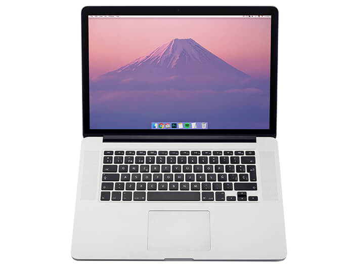 Macbook Mockup Yakınlaştırılmış 00 Kopya