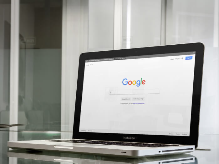 Macbook Pro Şablon Oluşturucu