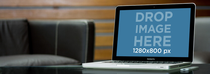 อุปกรณ์ Mockup MacBook Pro ในสภาพแวดล้อมทางธุรกิจ