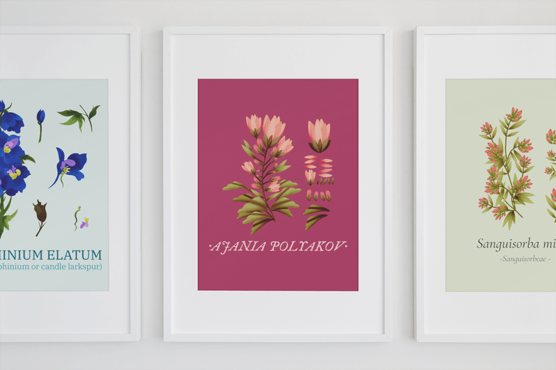 Mockup minimo con tre stampe d'arte appese a una parete