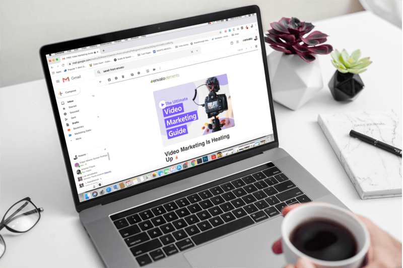 Macbook Mockup นำเสนอแคมเปญอีเมล