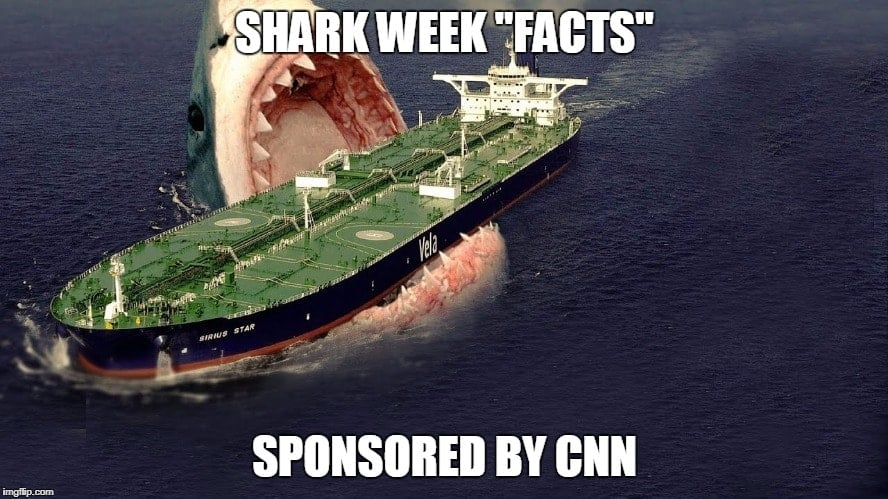 contoh headline clickbait berjudul Shark Week "Facts" Disponsori oleh CNN