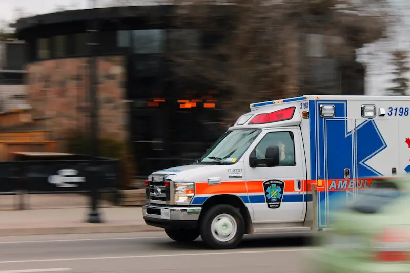 surveiller les commentaires sur les réseaux sociaux ambulatoires