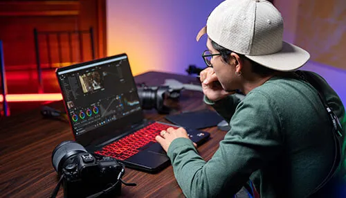 The main advantages of our online Video Looper editor