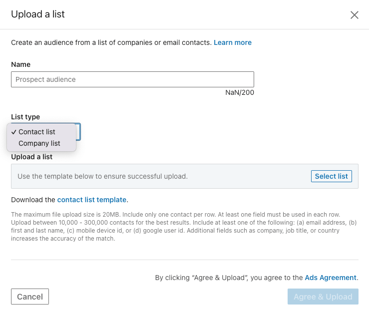 Uno screenshot che mostra le due opzioni per il retargeting del pubblico, un elenco di contatti o un elenco di aziende.
