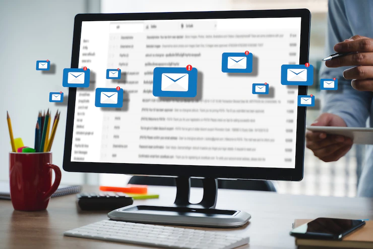 Outlook-and-PST-File-in-it とは