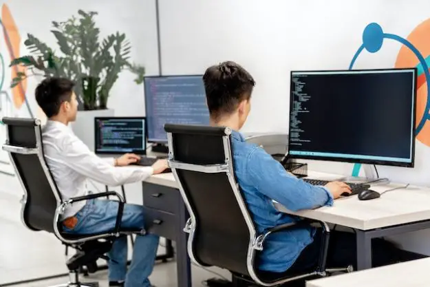 4 Tipps, wie Sie das Beste aus dem Outsourcing der Softwareentwicklung herausholen